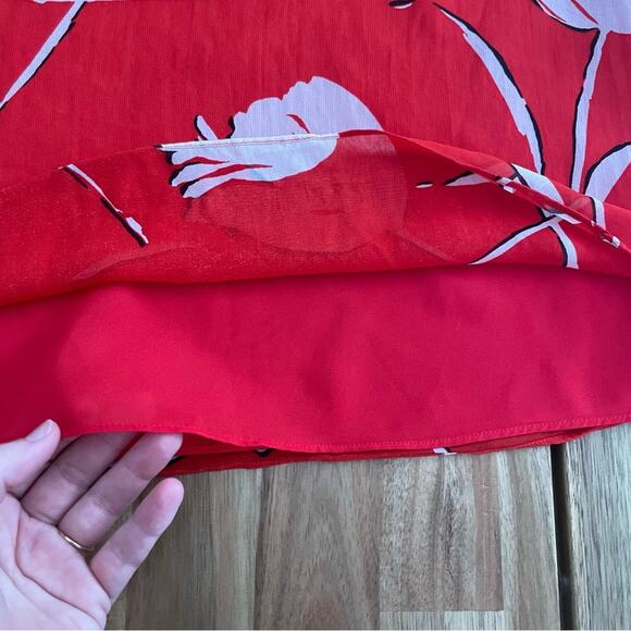Red & White Tulip Print Floral Skirt Flowy - Picture 6 of 7